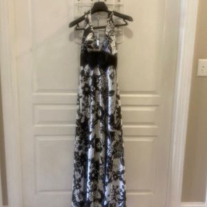 Brand new Maxi Floral Sleeveless Satin Evening Dress Dave and Johnny